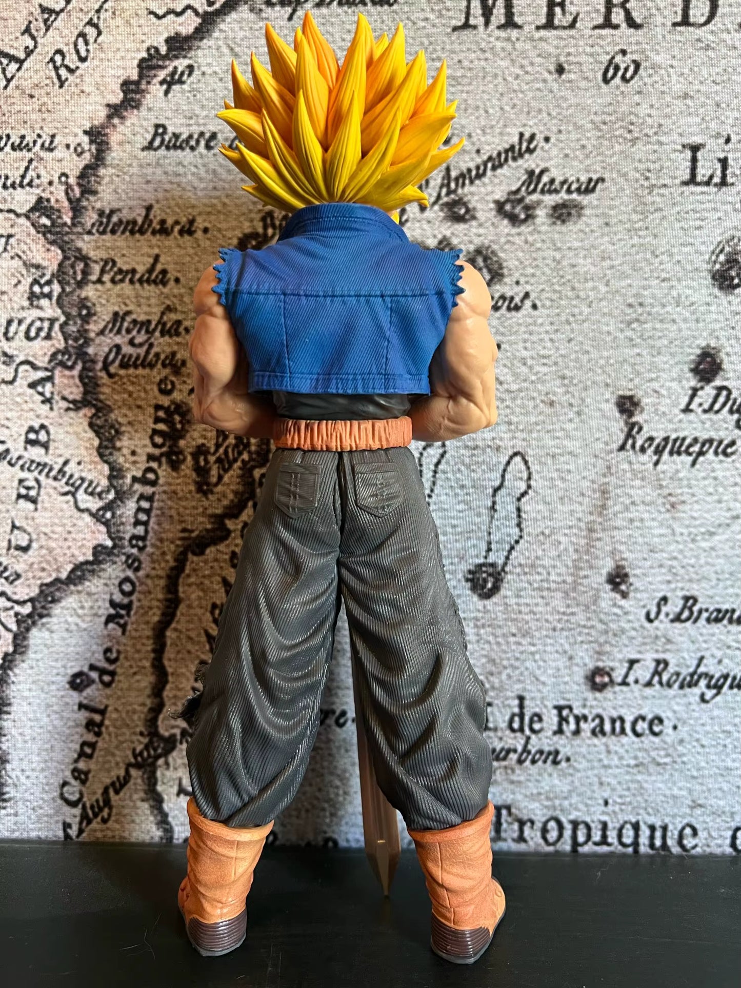 Super Saiyan Trunks Anime Figure, Dragon Ball Z Action Figurines PVC Statue 25 CM