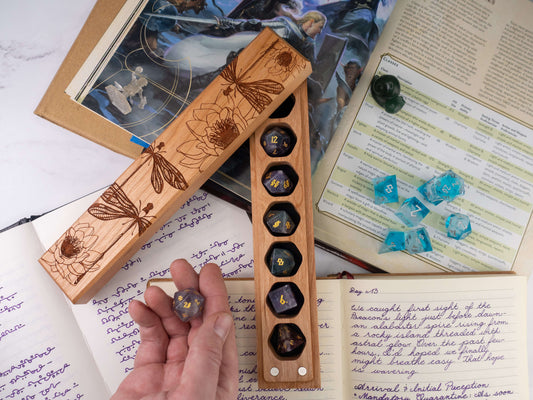 Dragonflies | Engraved Council of 7 Dice Vault CLOUDANIMESTUDIO