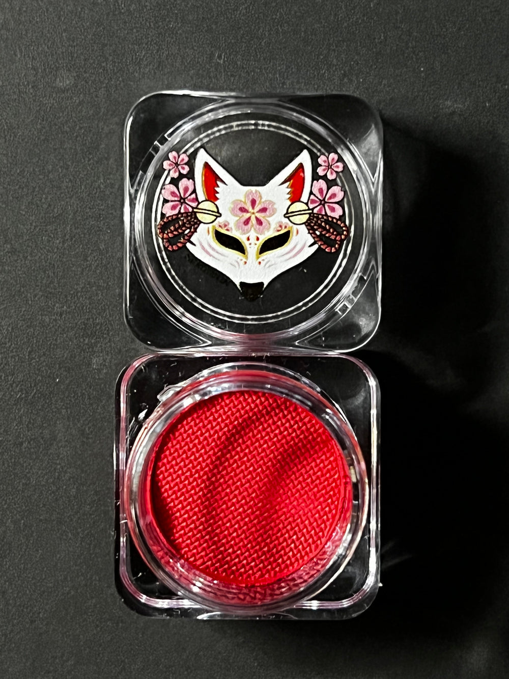 Crimson Water Activated Graphic Liner, Easy To Use Wash Off Face And Body Makeup