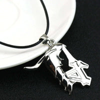 Bleach Ulquiorra Cifer Mask Anime Necklace Fashion Broken Masks Pendant Metal Choker Necklace - CLOUDANIMESTUDIO