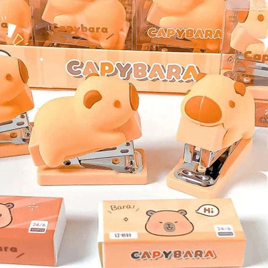 Cute Capybara Stapler CLOUDANIMESTUDIO