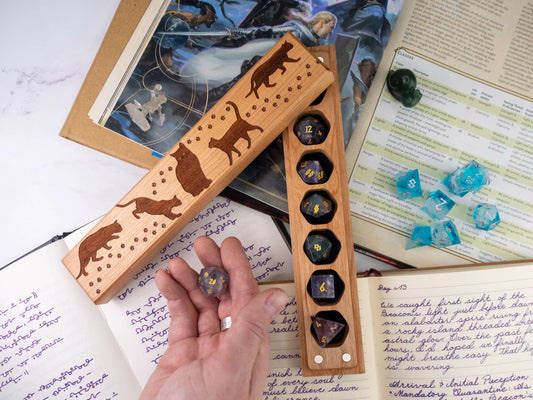 Cats | Engraved Council of 7 Dice Vault CLOUDANIMESTUDIO