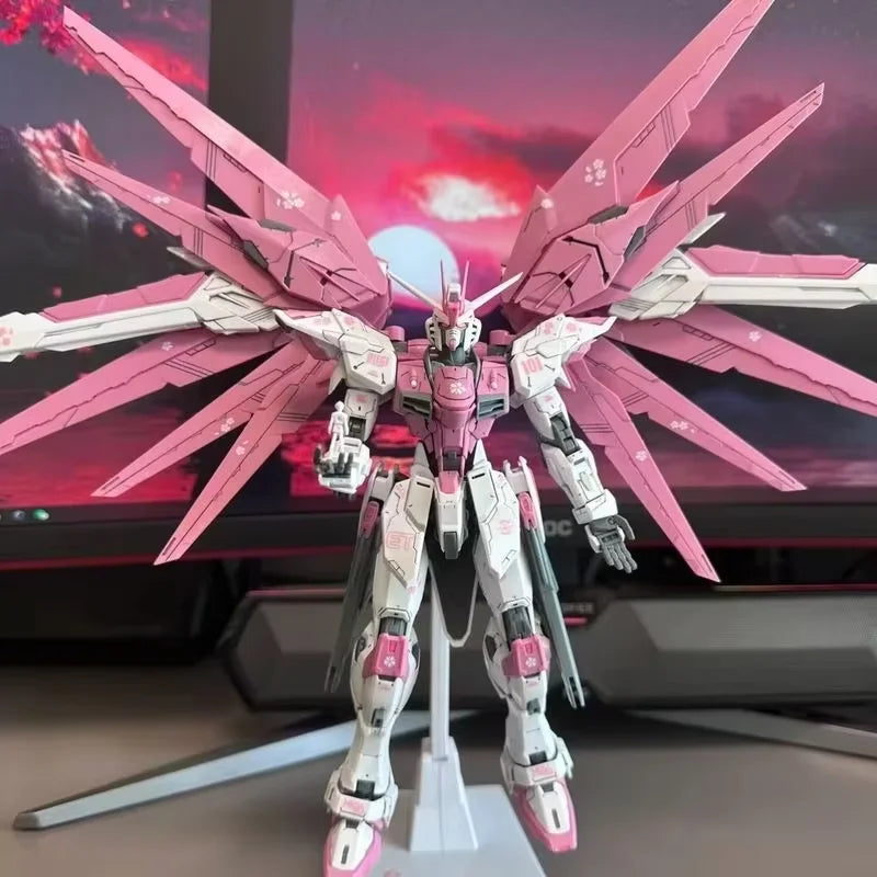 HG 1/144 ZGMF-X10A Freshman Freedom Mecha Assembly Model Action Figures Cherry Blossom