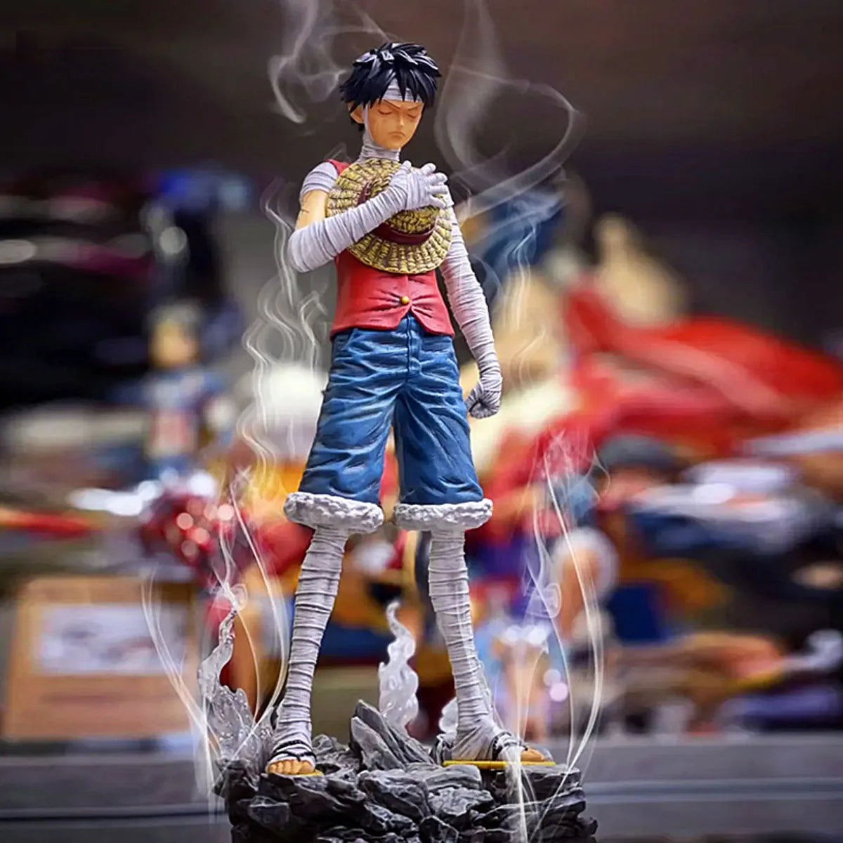 In Silent Tribute Monkey D Luffy Anime Figure, One Piece Anime Figurines 26 CM
