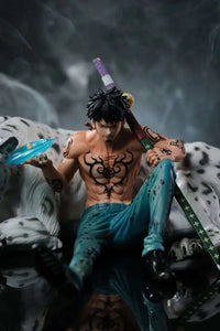 Trafalgar D. Water Law and Snow Leopard Anime Figurine, One Piece Action Figures Statues 25 CM CLOUDANIMESTUDIO
