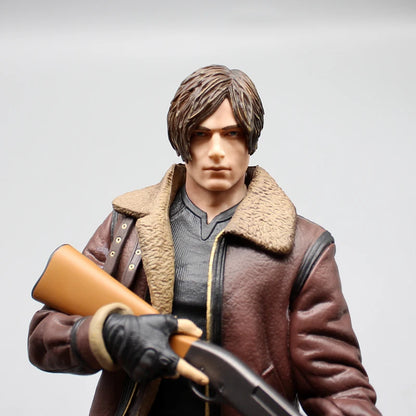 Leon Scott Kennedy Zombie Hunter Anime Figurine, Resident Evil 4 Action Figure PVC Statue 33 CM