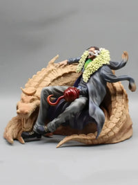 Crocodile Shichibukai Anime Figure, One Piece Sand Crocodile Sitting Action Figurines 18 CM