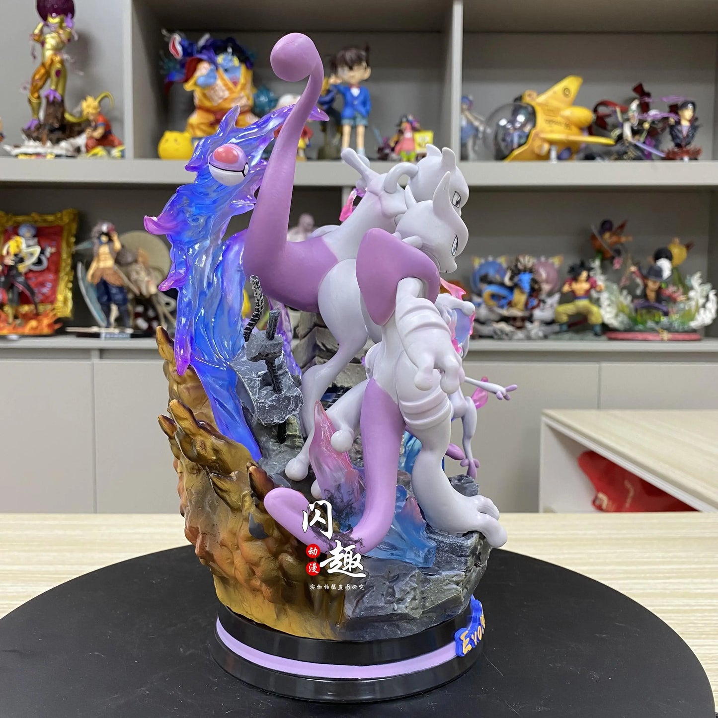 Pokemon Evolution LED Anime Figures, PVC Statue Model Toy Collections 20-35cm