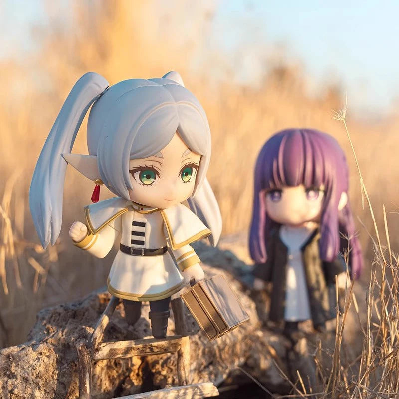 Frieren Action Figure Fern Figurines Beyond Journey's End PVC Collection