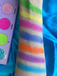 Streamer Palette, Live Stream Inspired 12 Color Eyeshadow Palette With 8 Matte, 3 Glitter, 1 Shimmer